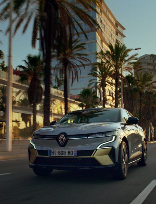 RENAULT MEGANE: E-TECH